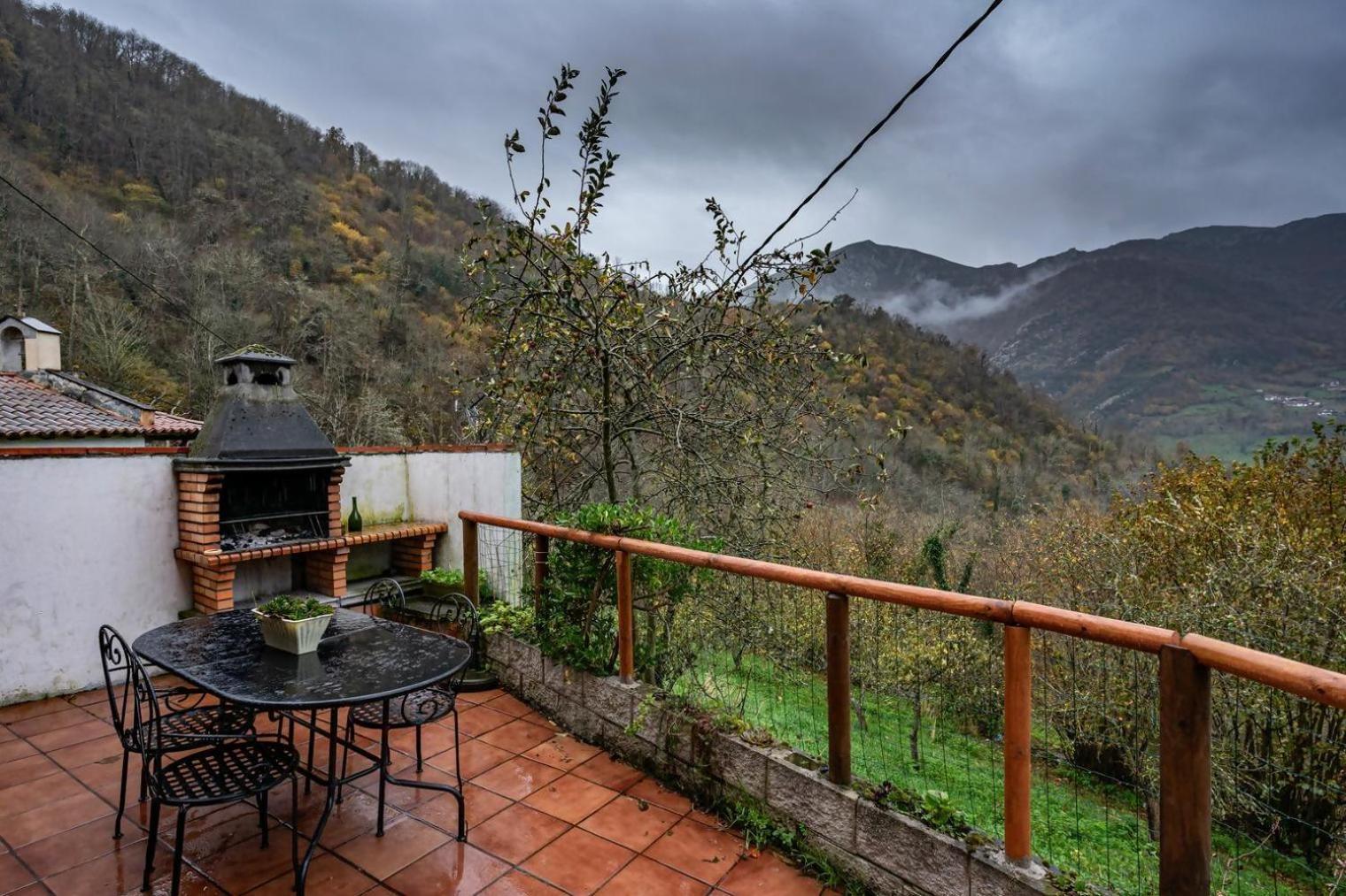 Apartamento El Ablanu Senda del Oso Proaza Exterior foto